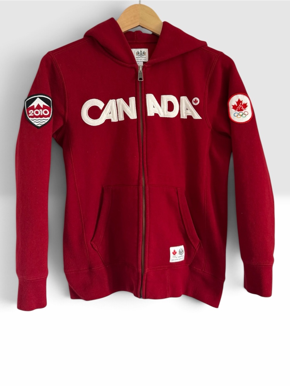 HUDON’s BAY CO. 2010 Olympic Red Kids Zip Hoodie Size 7/8